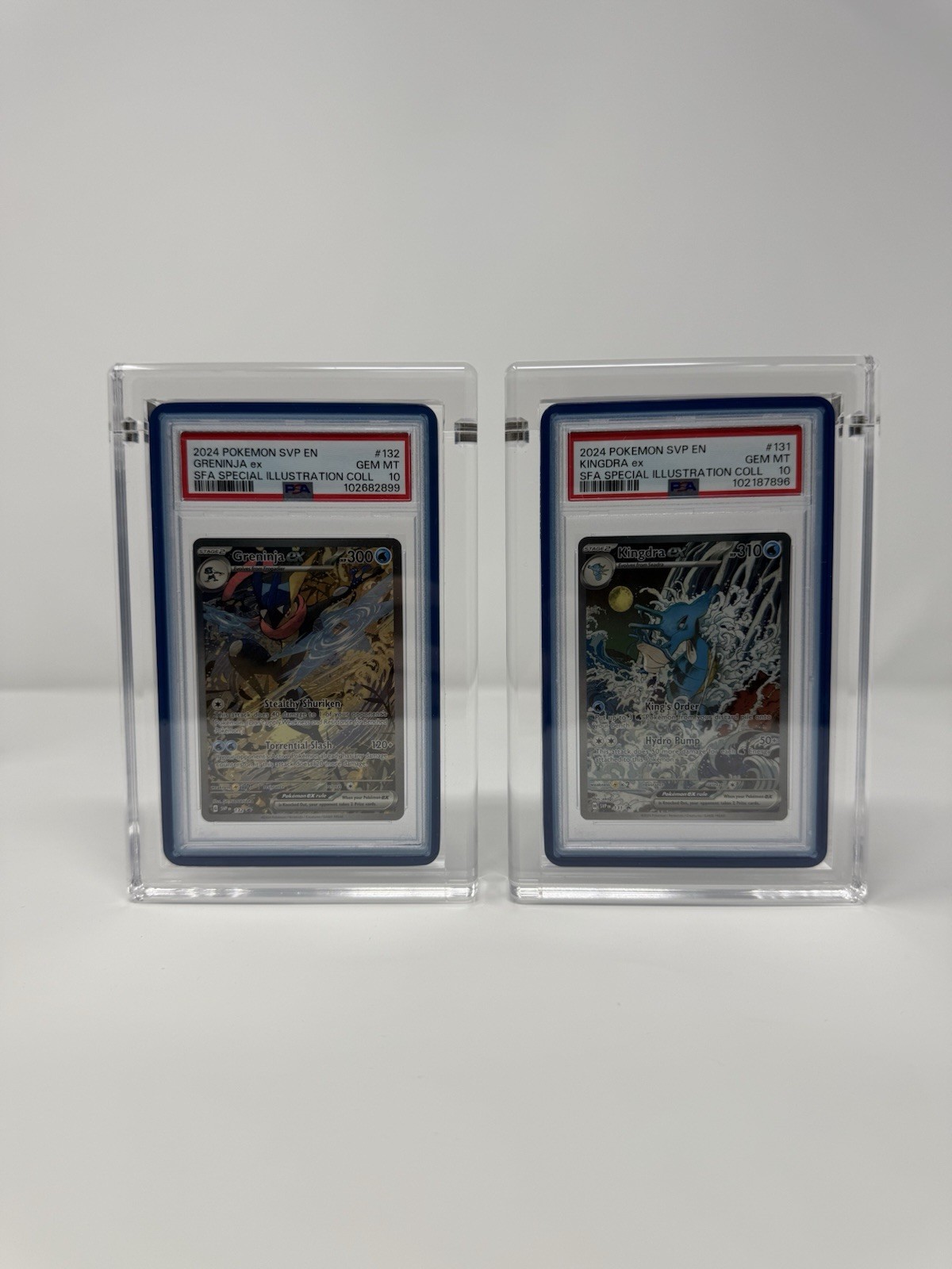PSA Graded Card Acrylic Display Case With GradedGuard / Bumper Magnetic Top