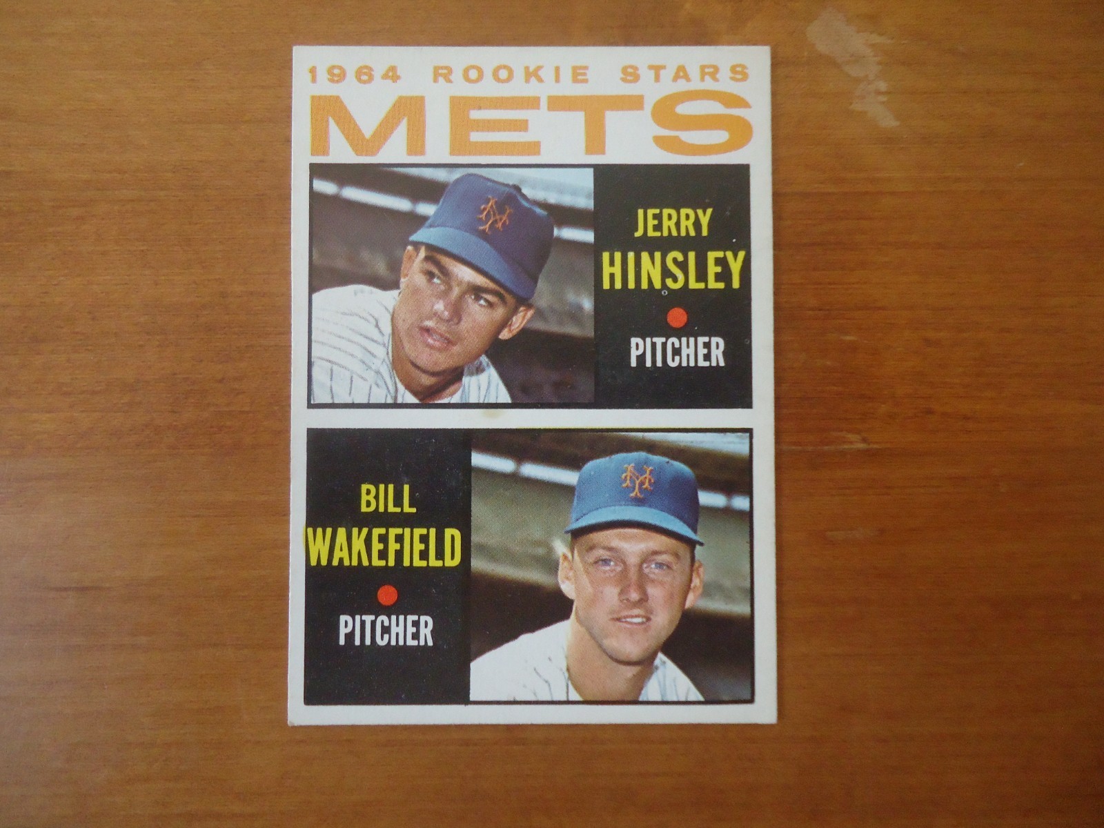 1964 Topps High Number # 576 New York Mets Rookie Stars Hinsley / Wakefield
