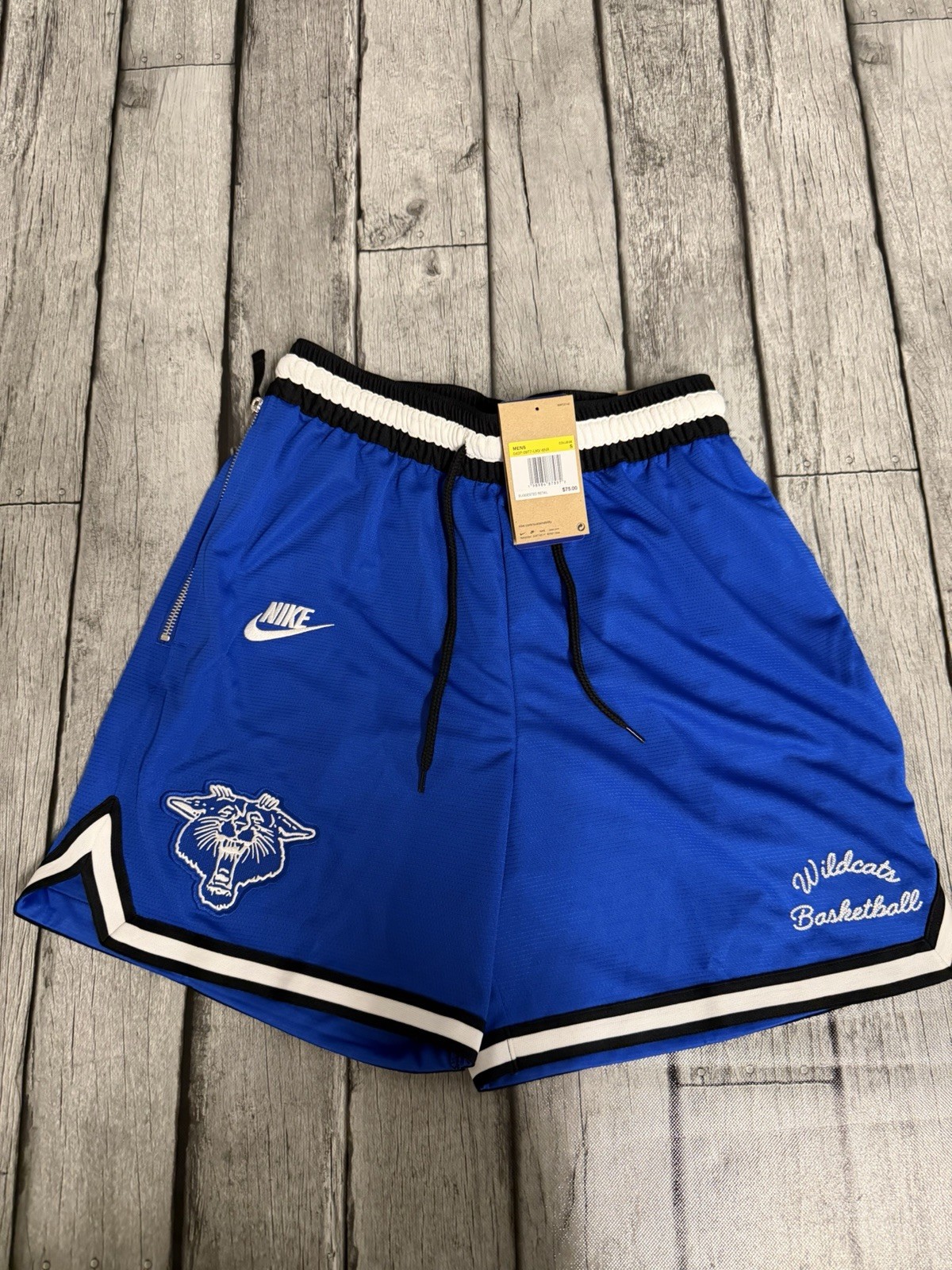 NWT Men’s Nike Kentucky Wildcats Legacy Logo Dri-FIT Basketball Shorts Small