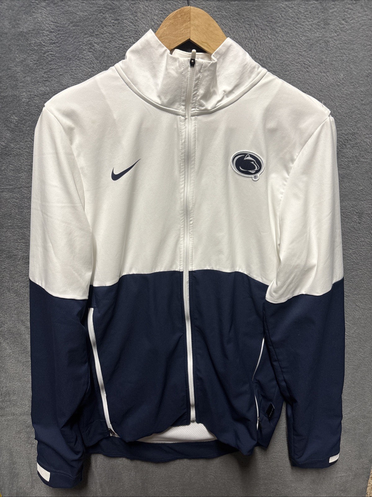 Penn State Basketball Nike Full Zip Windbreaker Track Jacket Adult XS