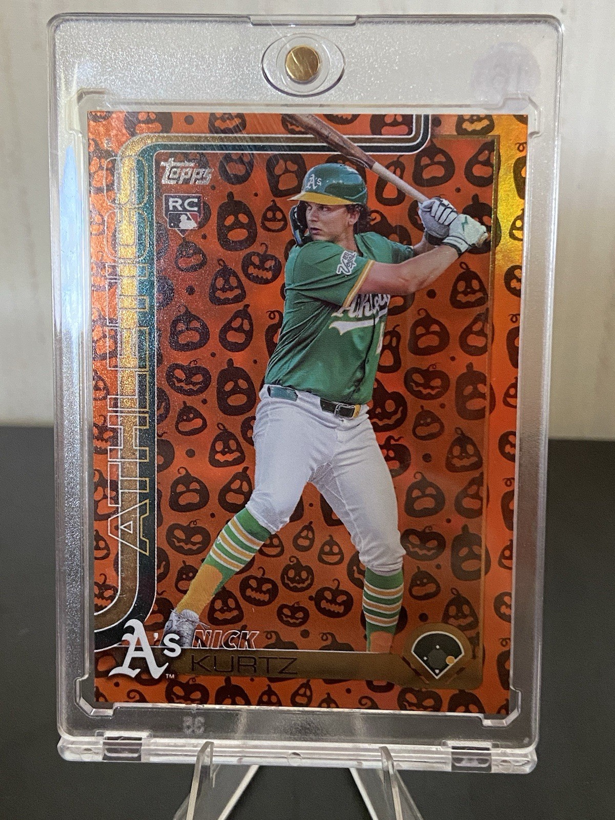 2025 Topps Update Series – Nick Kurtz #US201 Jack-O’-Lantern Foil (RC)