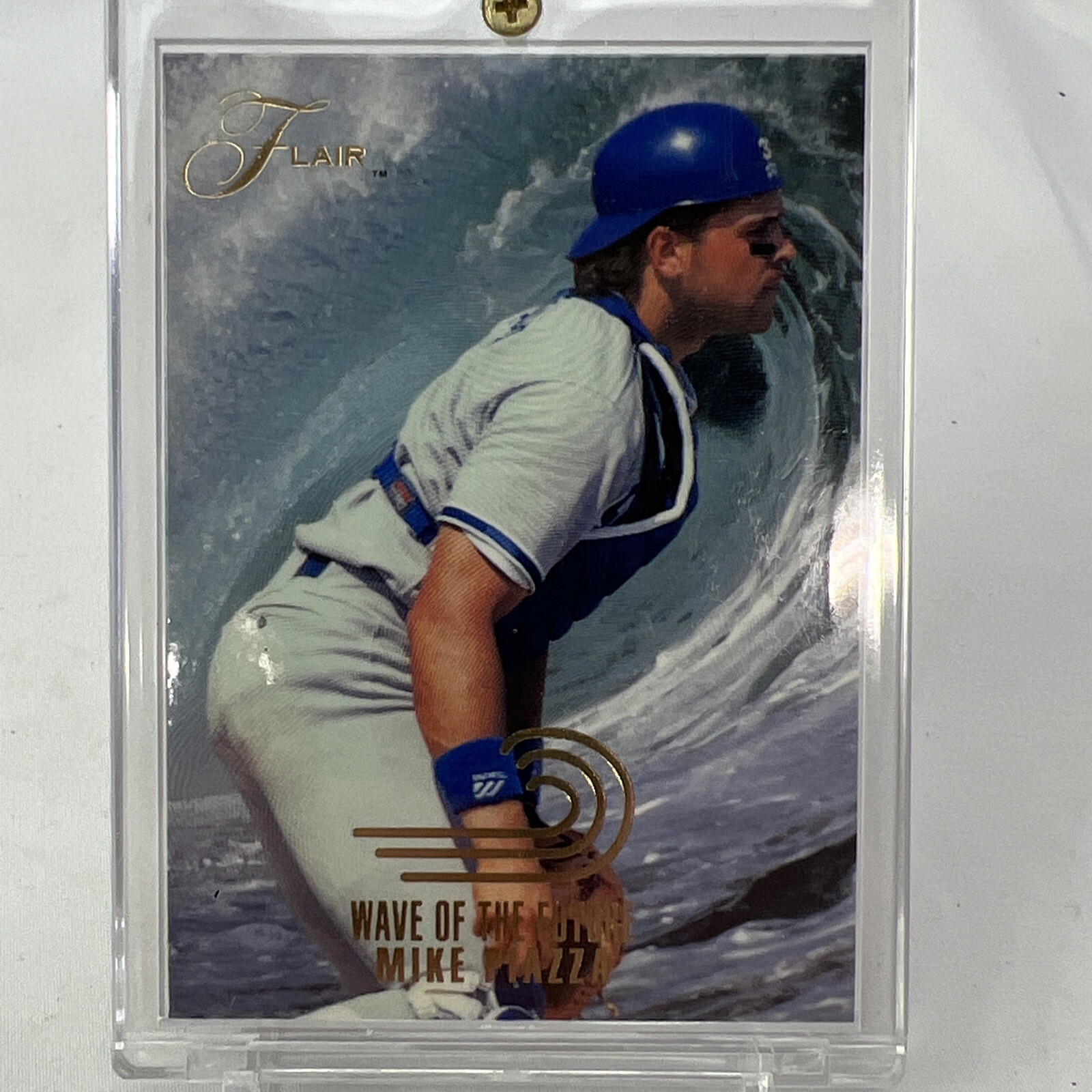 1993 Flair #12 Mike Piazza Wave of the Future In One Screw Screwdown