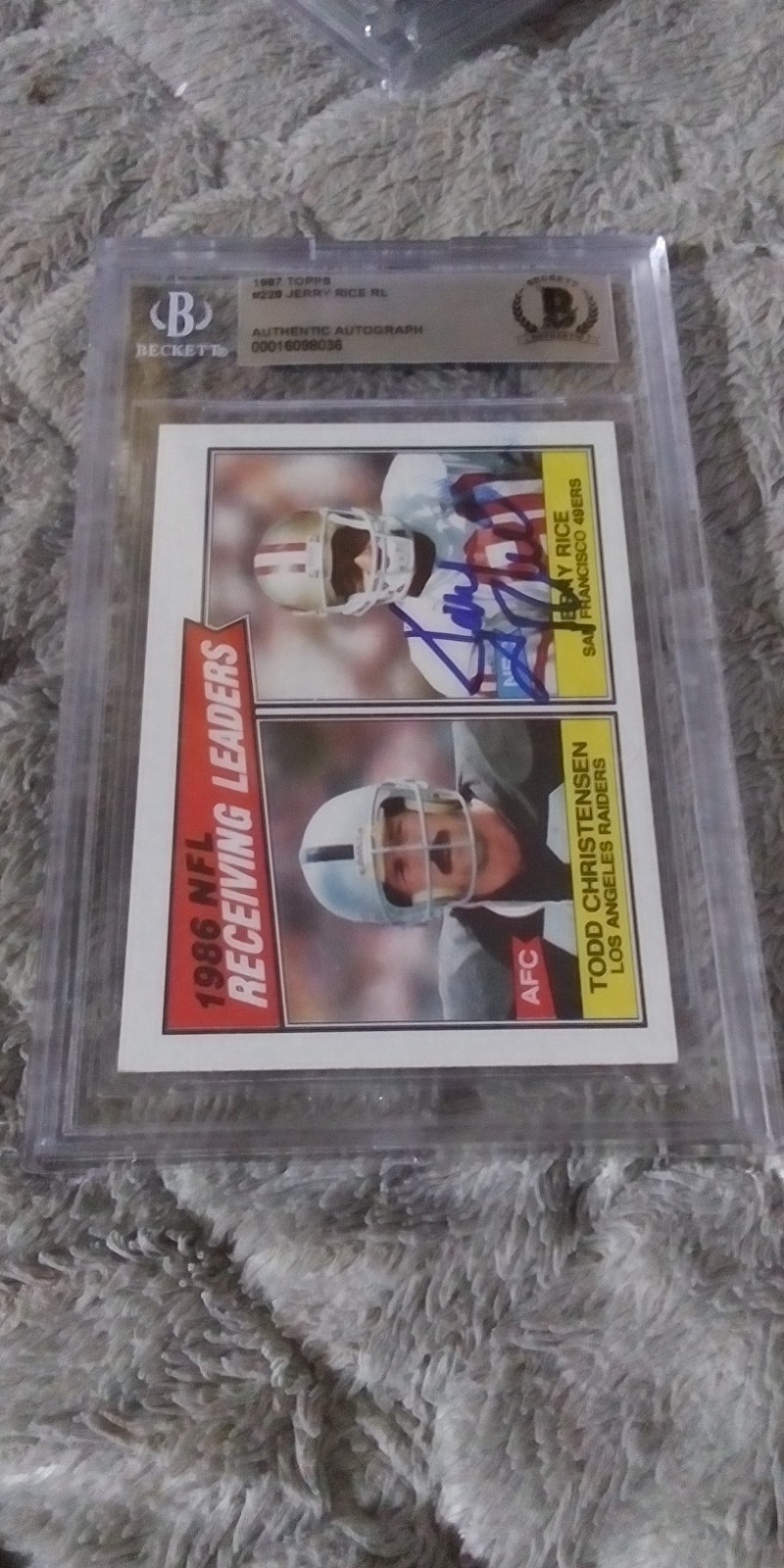 1987 Topps Jerry Rice AUTO #228 BGS Authebtic Signed