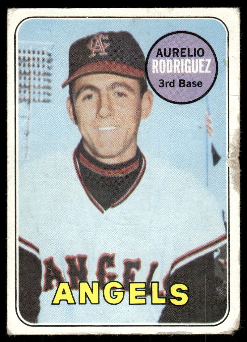 1969 Topps #653 Aurelio Rodriguez RC UER Photo Angels batboy Leonard Garcia POOR