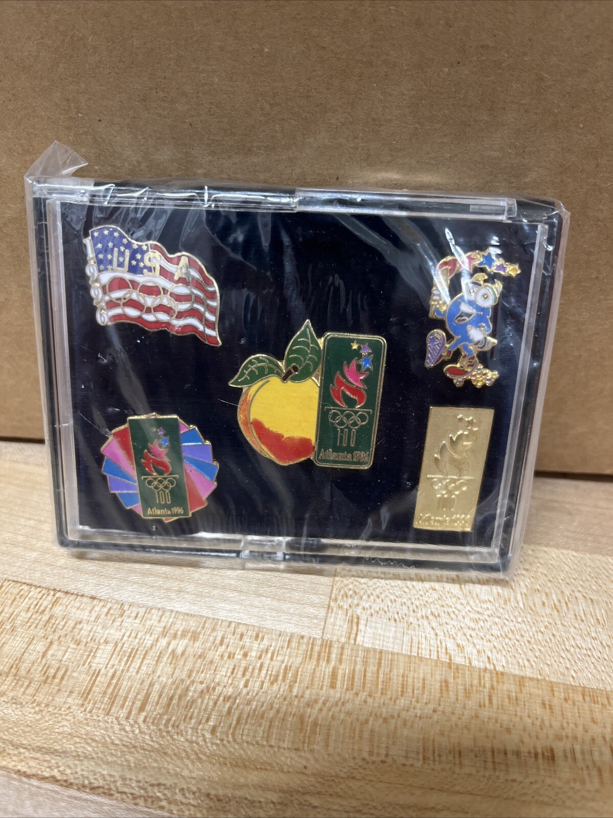 1996 OLYMPIC GAMES OFFICIAL CLASSIC COLLECTOR PIN SET 5 Pcs ATLANTA NEW