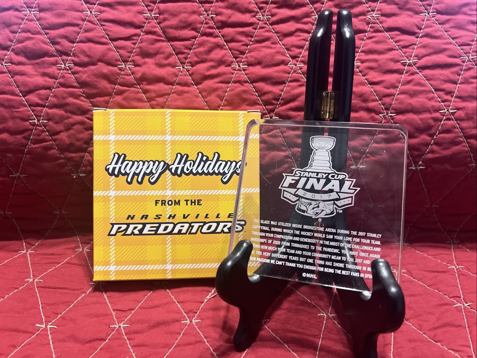 *Authentic Game Used Glass Penguins/Predators 2017 Stanley Cup Finals *No Stand