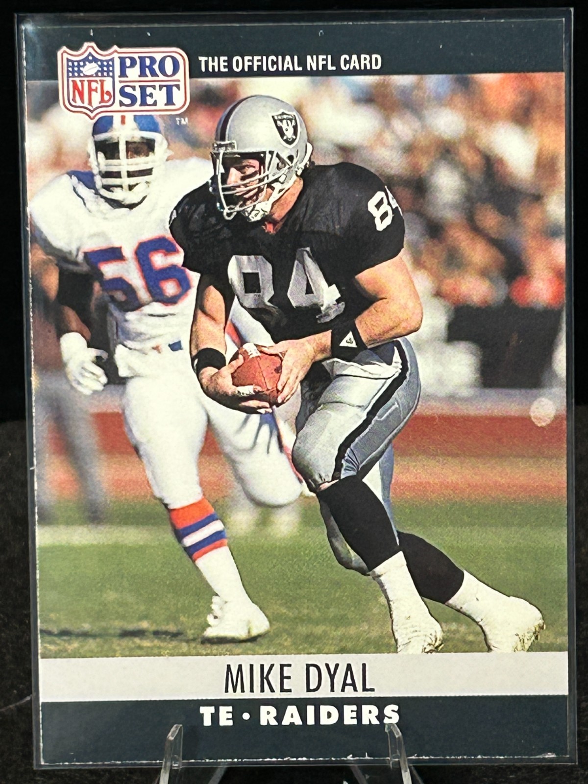1990 Pro Set Football cards #151 – 300, Pick your Card. Including some Errors!
