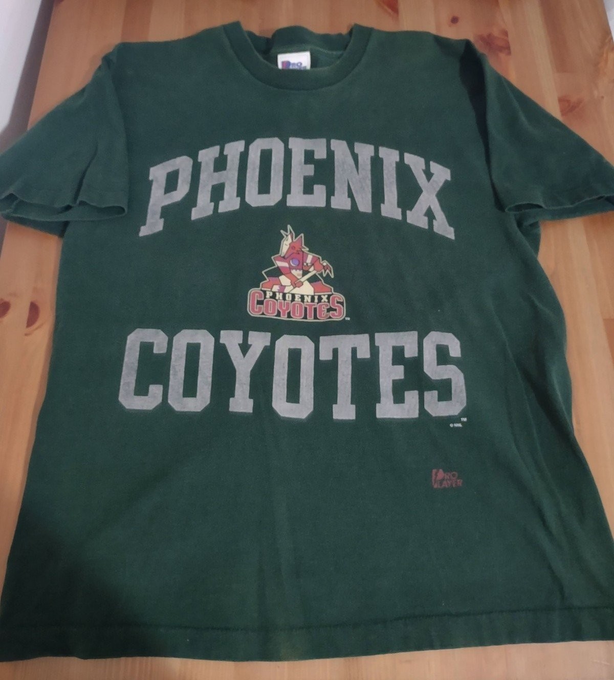 Vtg Phoenix Coyotes Ice Hockey Retro style Forest Green Basic T shirt HN3102