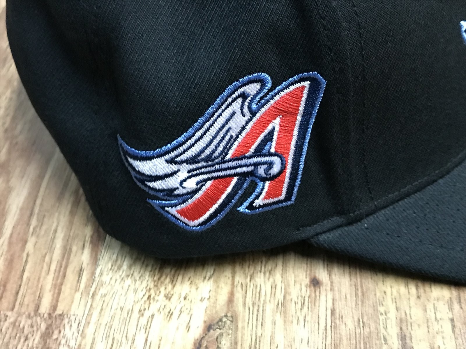 MENS OSFA – NEW Mitchell & Ness MLB Anaheim Angels Throwback Snapback Cap Hat