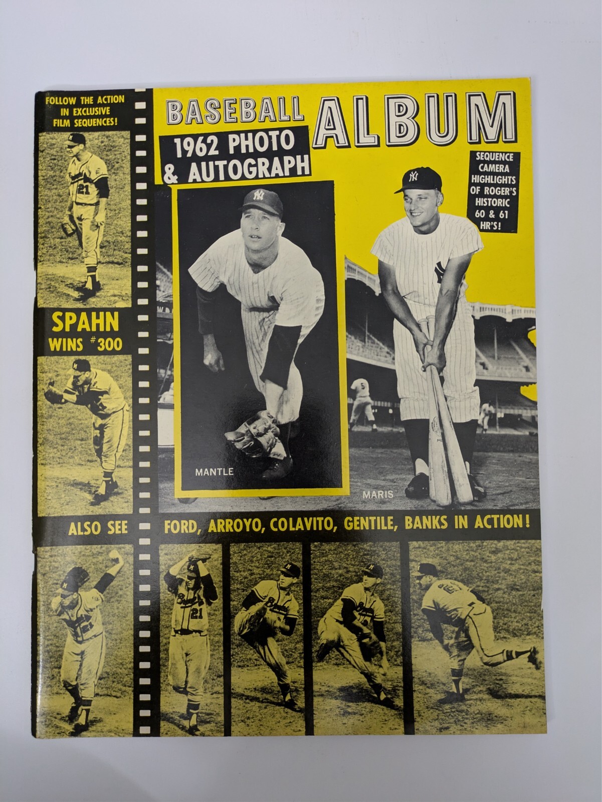 1962 Baseball Album With Illustrated Team Pictures in Excellent Condition!
