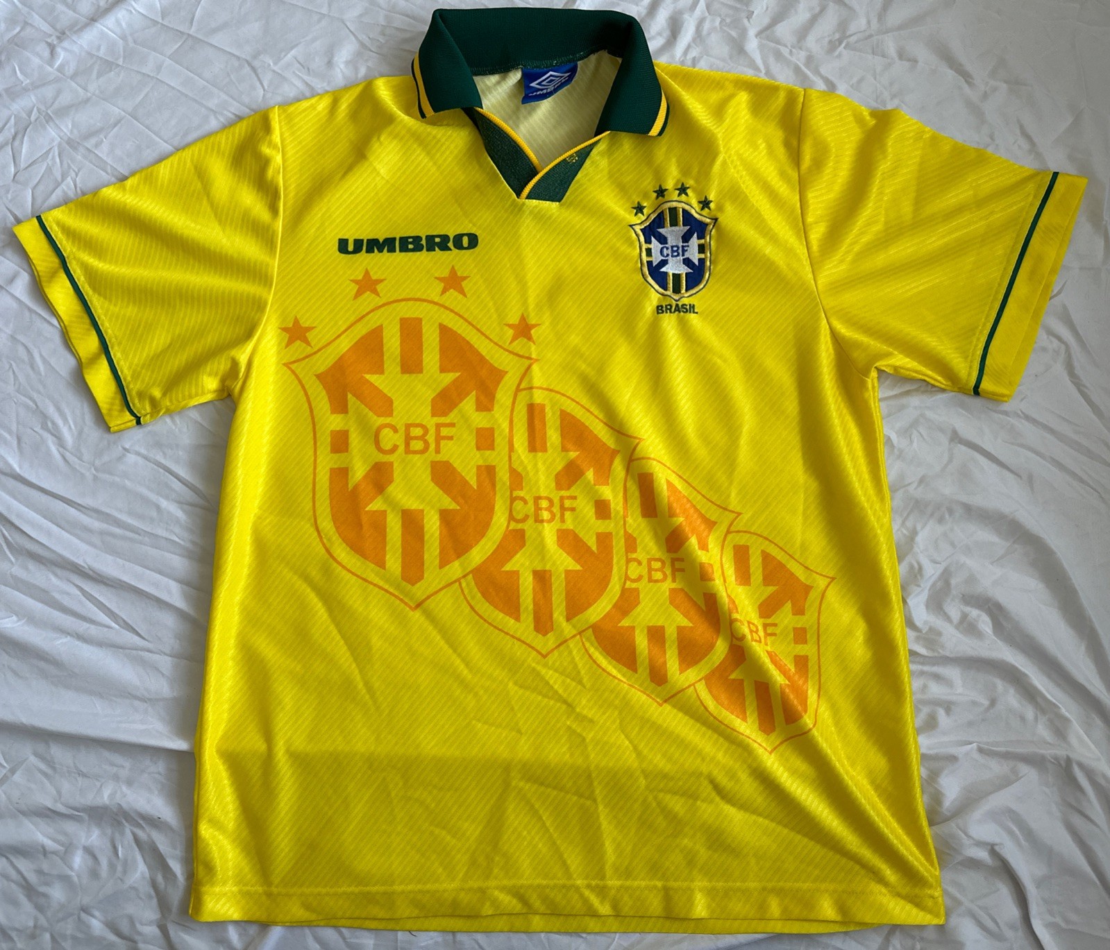 Original Brazil 1994/95 Home Football Shirt Size L E382