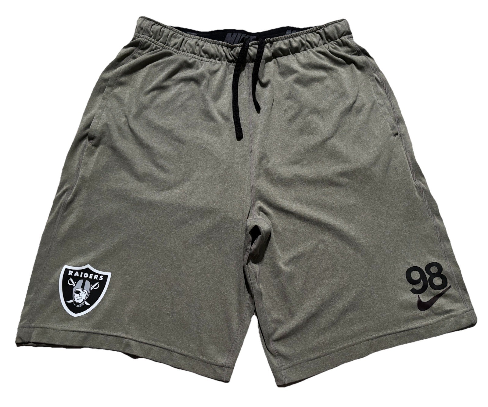 Nike Las Vegas Raiders Training Shorts. Mens M. Gray. NFL. Maxx Crosby.