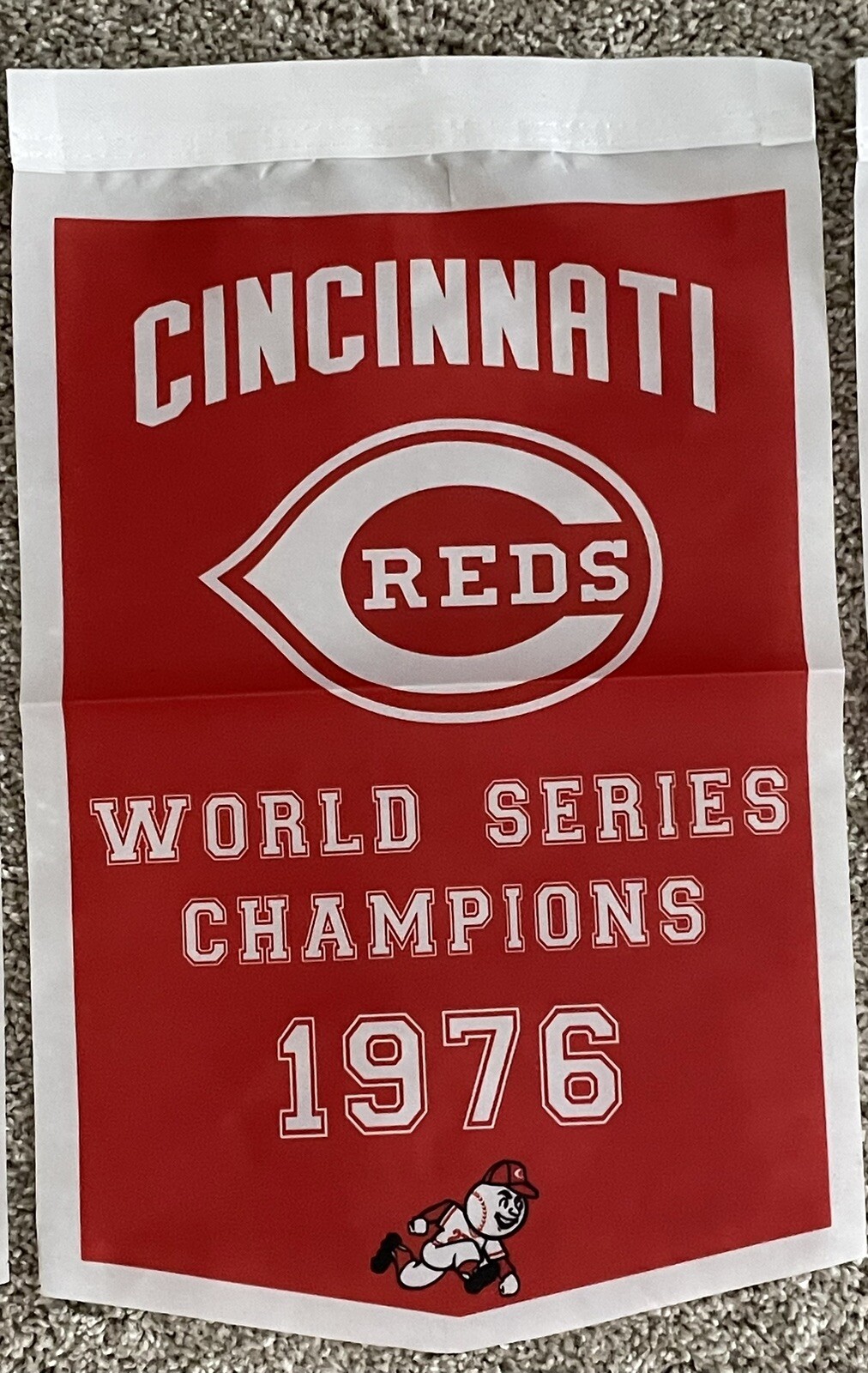 Cincinnati Reds MLB World Series Champions 5 Banners/Flags 18.5″ x 11.5″ Set