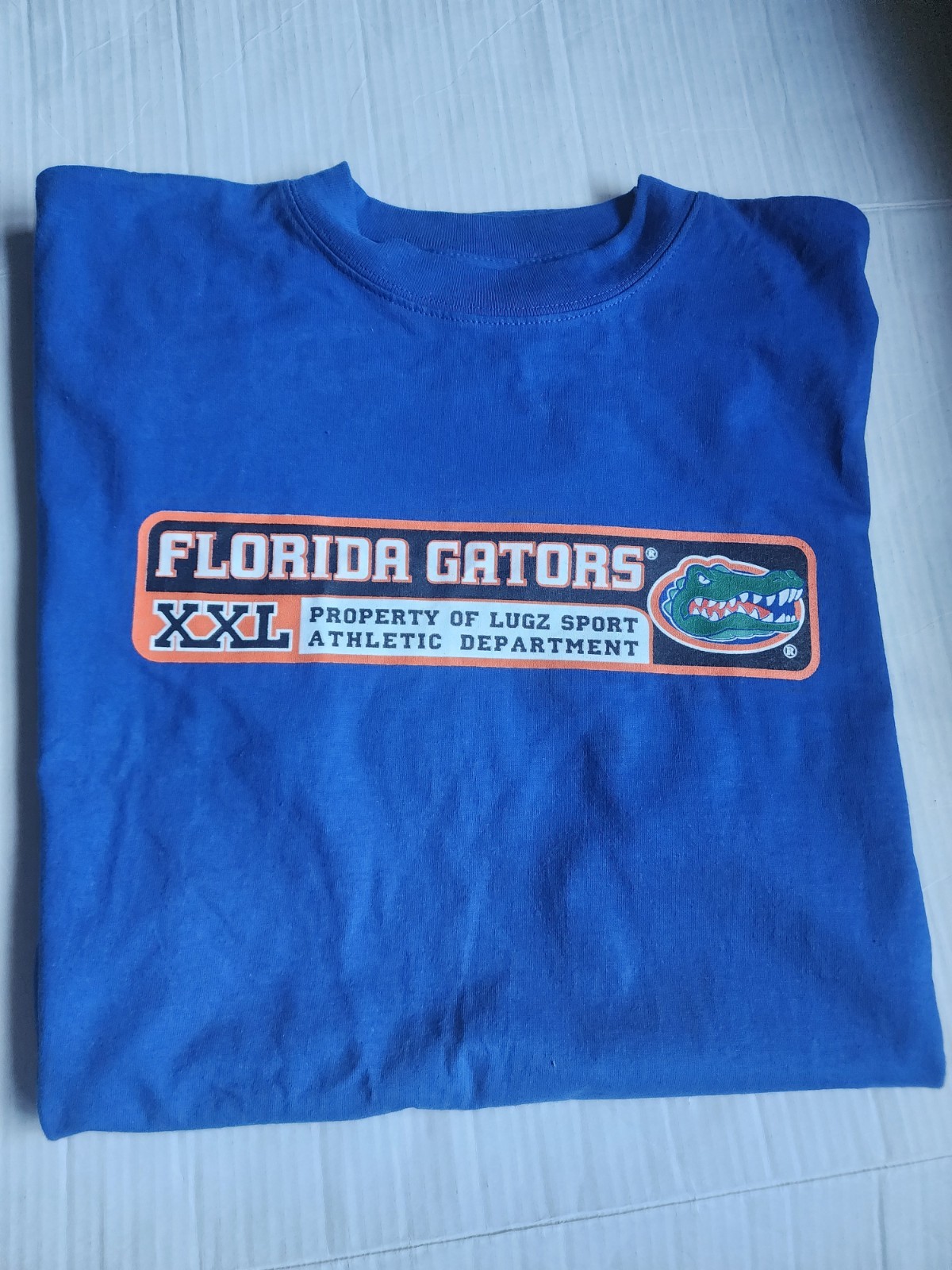 New Florida Gators Men’s 2XL T-Shirt.. Blue