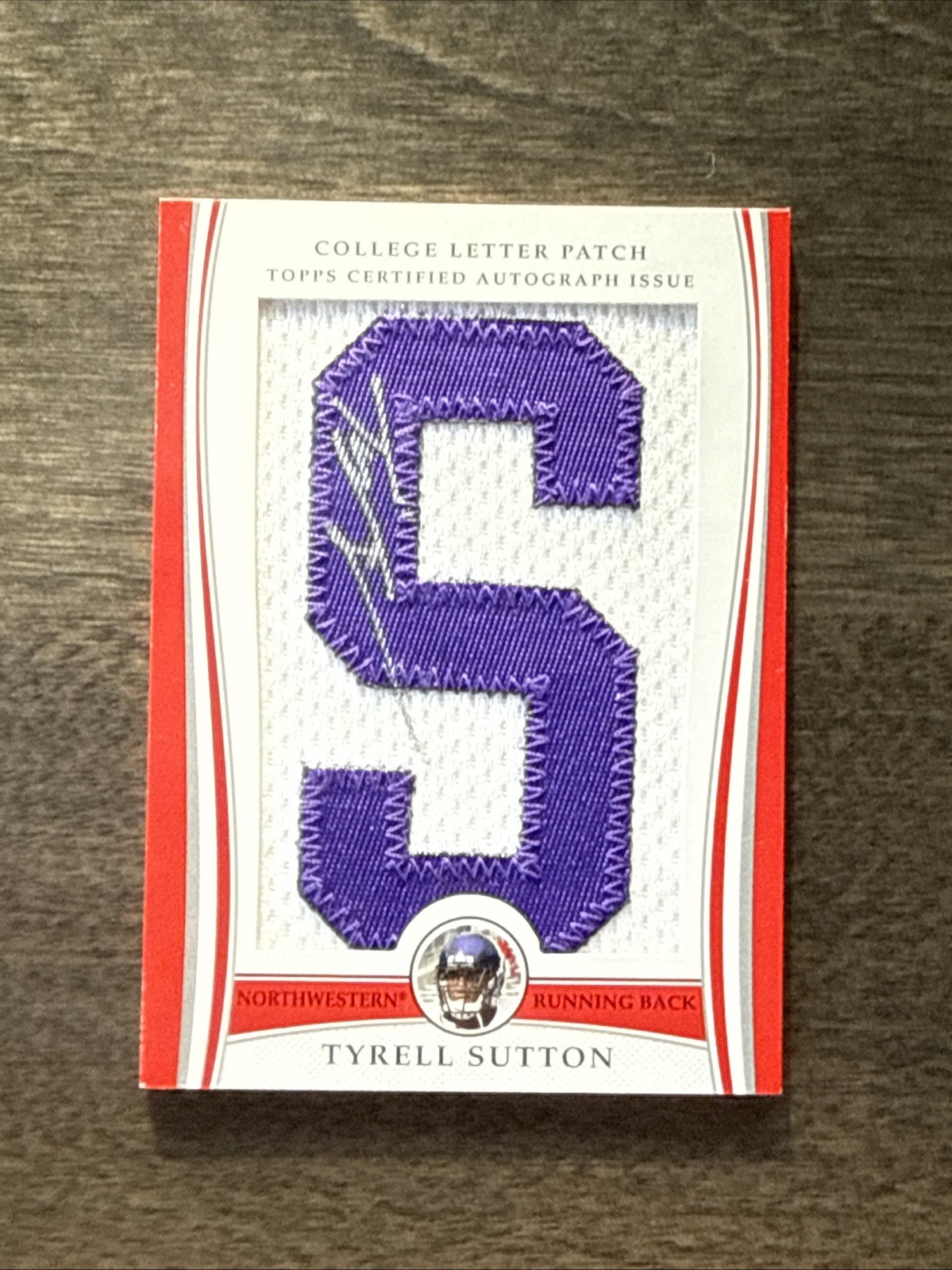 2009 Bowman Draft Picks – College Letter Patch Tyrell Sutton #LAP-TS /115