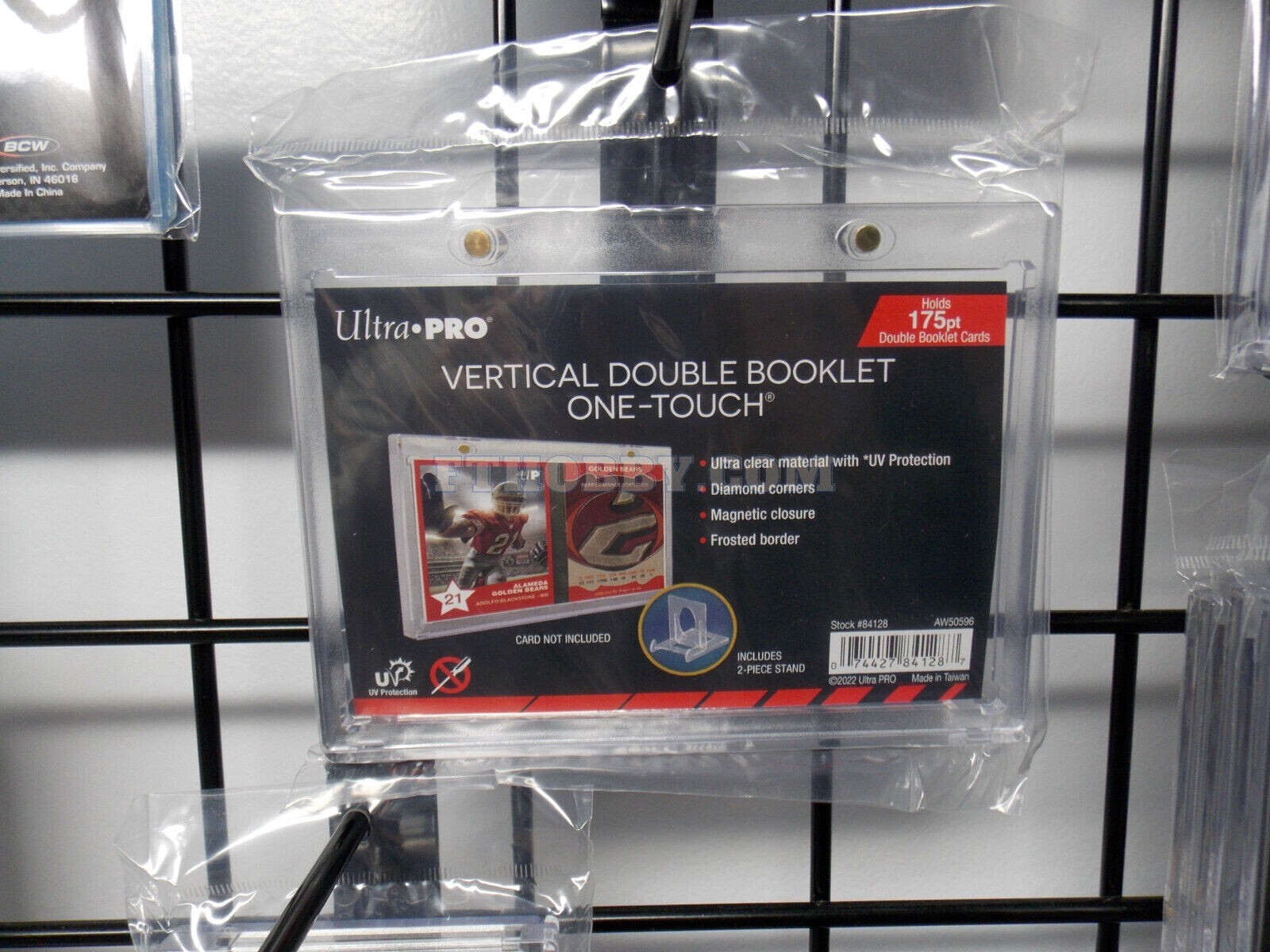 Ultra PRO 175PT Vertical Booklet Card UV ONE-TOUCH Magnetic Holder