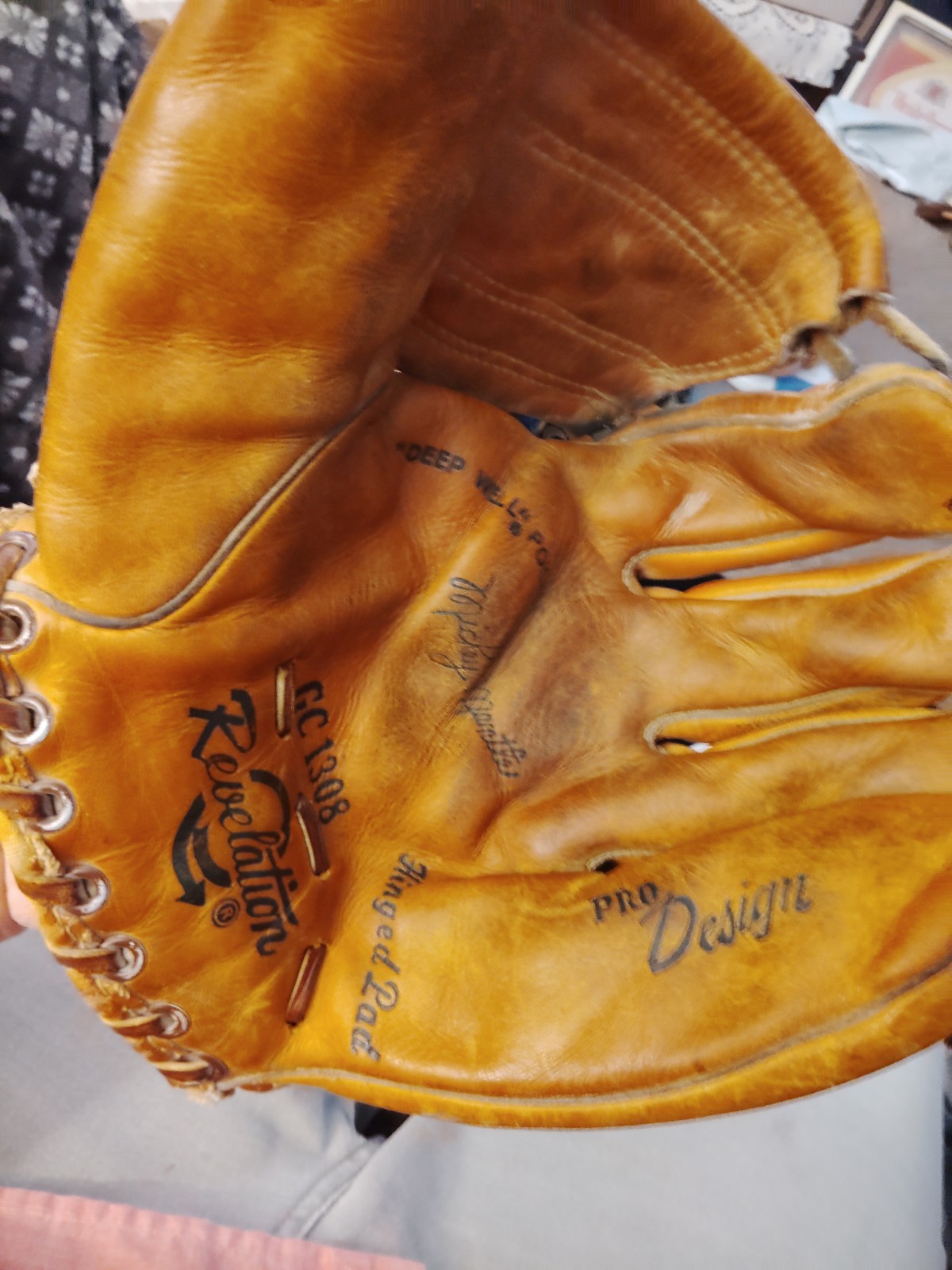 Mickey Mantle 1950 S Model Signed Right Throw Revelation GC 1308 NY Yankees HOF