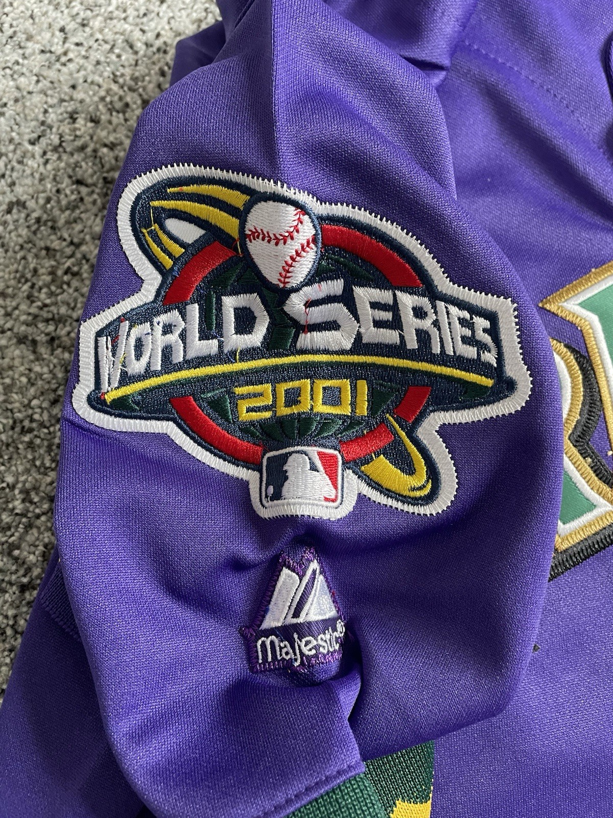 Randy Johnson Arizona Diamondbacks 2001 World Series Alt Purple Men’s Jersey M