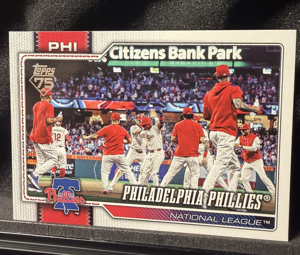 2026 Topps Series 1 – #295 Philadelphia Phillies Team Card