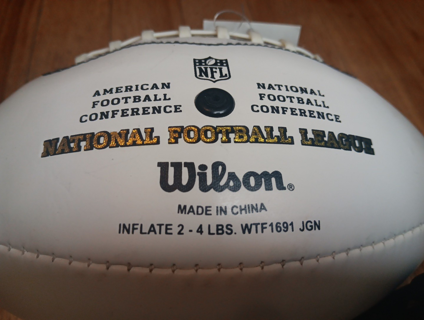Wilson NFL Mini Game Ball “The Duke” WTF1691 NWT No Box – Unknown Signature