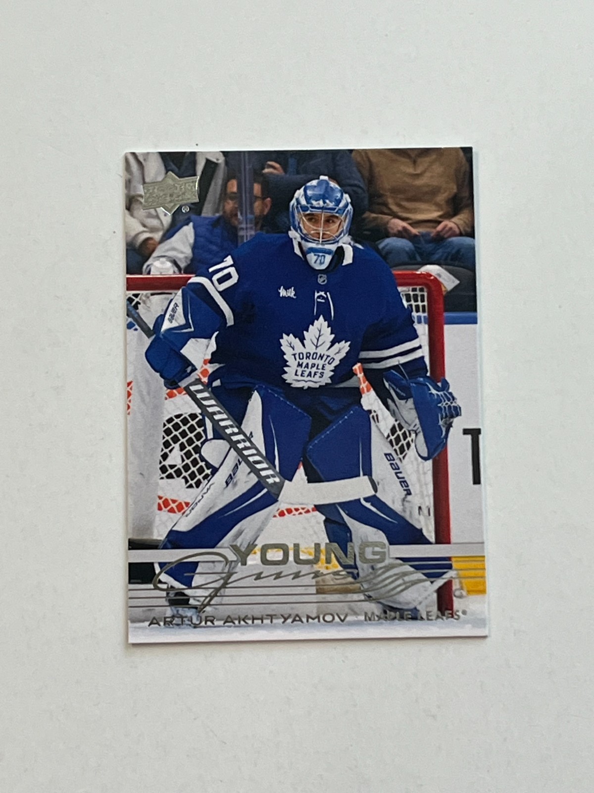 2025-26 UPPER DECK YOUNG GUNS #722 ARTHUR AKHTYAMOV – TORONTO MAPLE LEAFS