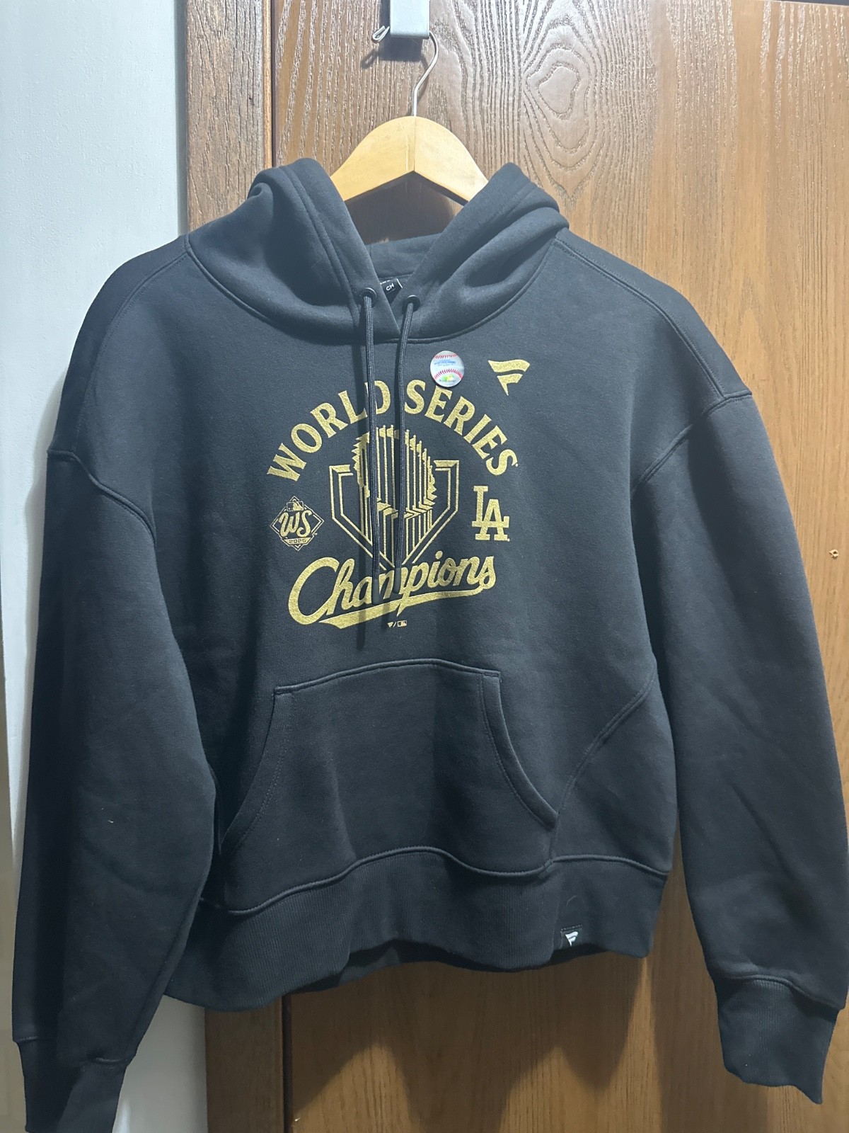 LA DODGERS-WORLD SERIES CHAMPIONS 2025 LOCKER ROOM HOODIE-Size S-Black and Gold