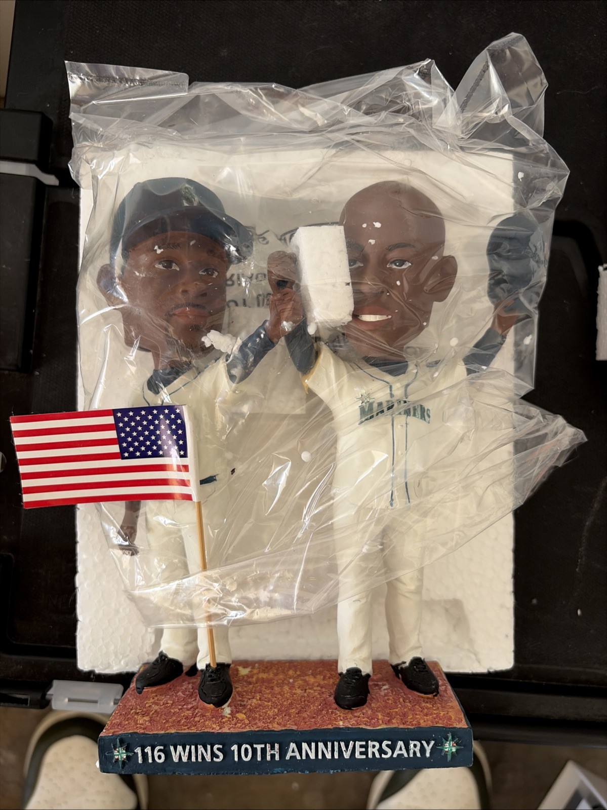 2011 Seattle Mariners Mark McLemore & Mike Cameron Sweet 116 Bobblehead SGA NIB