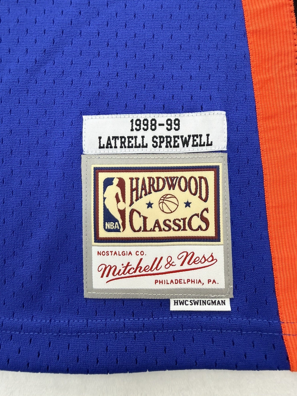 Mitchell & Ness Swingman 98-99 New York Knicks Latrell Sprewell Jersey Medium