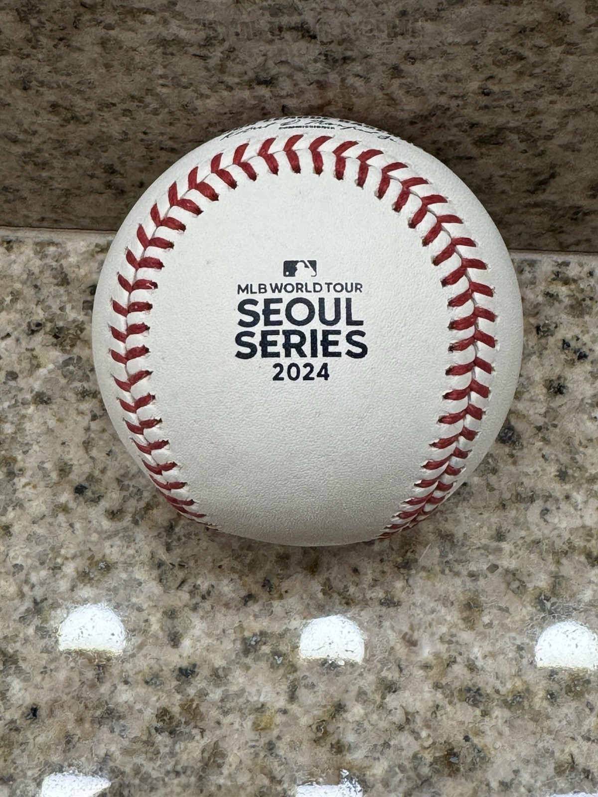 2024 SEOUL SERIES MLB World Tour Rawlings Official Logo Baseball Dodgers Ohtani