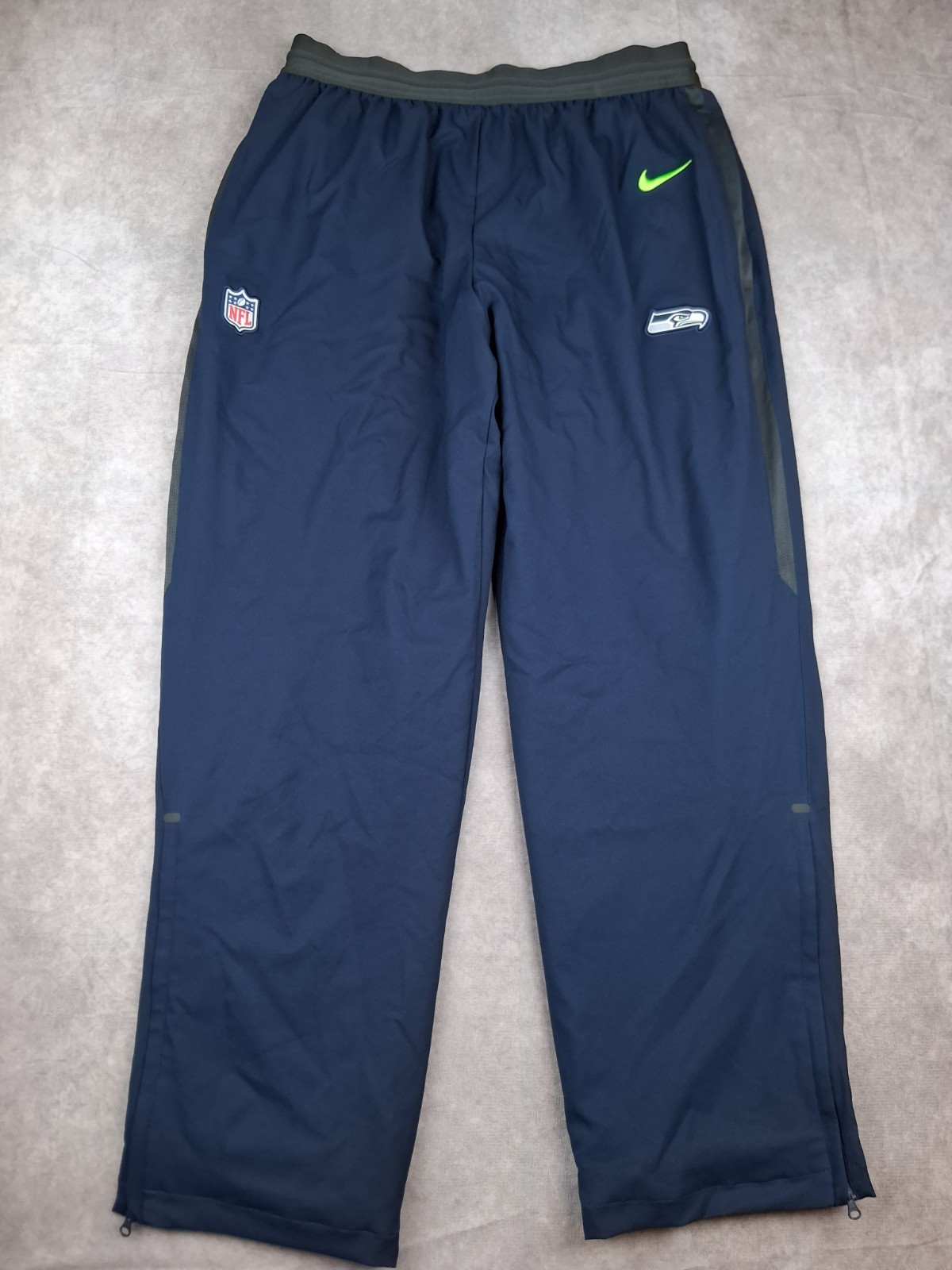 Nike Seattle Seahawks Pants Mens XL On Field Lined Zip Ankle Warm Up Sweatpant