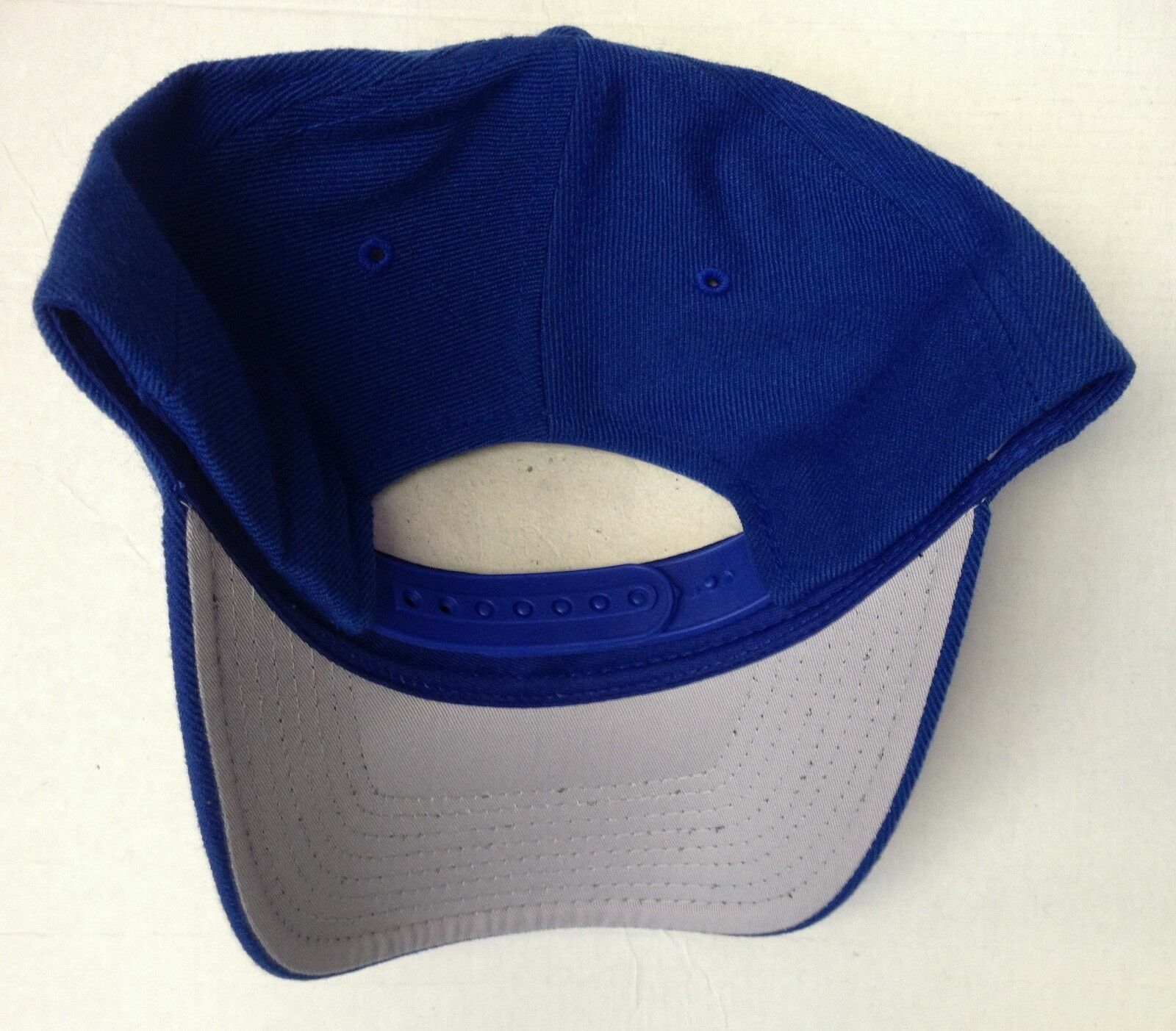 NBA New York Knicks Patch Logo Snapback Curve Brim Cap Hat 20% Wool OSFA NEW