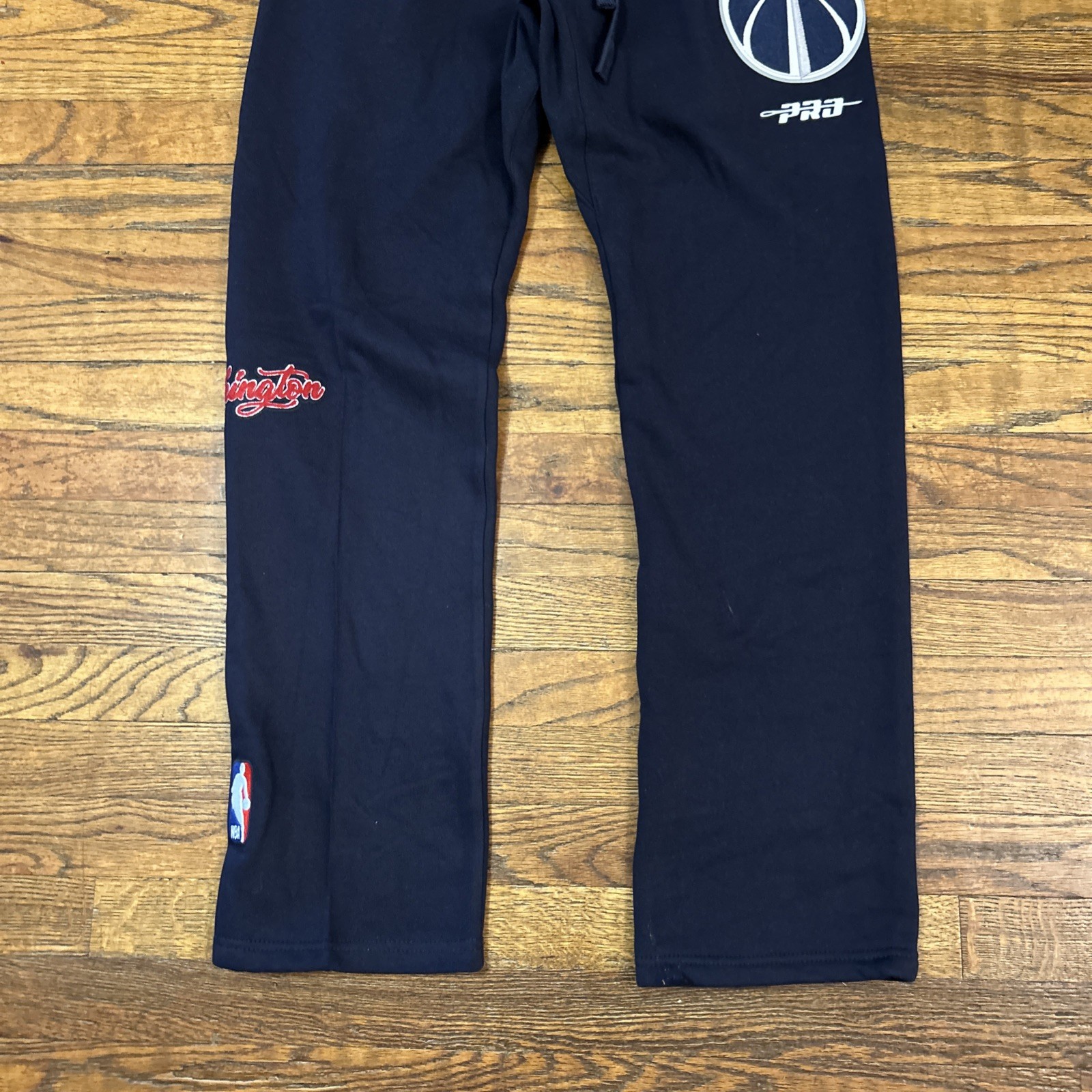 Pro Standard NBA Washington Wizards Basketball Logo Sweatpant Size Small
