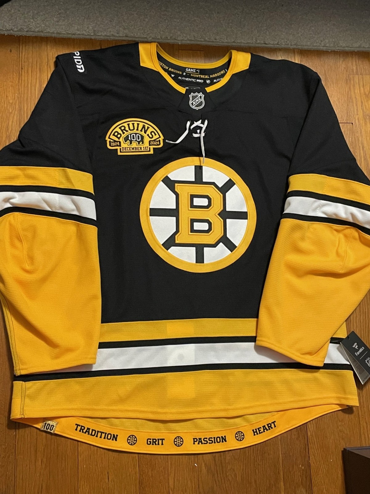 BOSTON BRUINS FANATICS BLANK AUTHENTIC PRO CENTENNIAL GAME JERSEY – SIZE 54 MiC