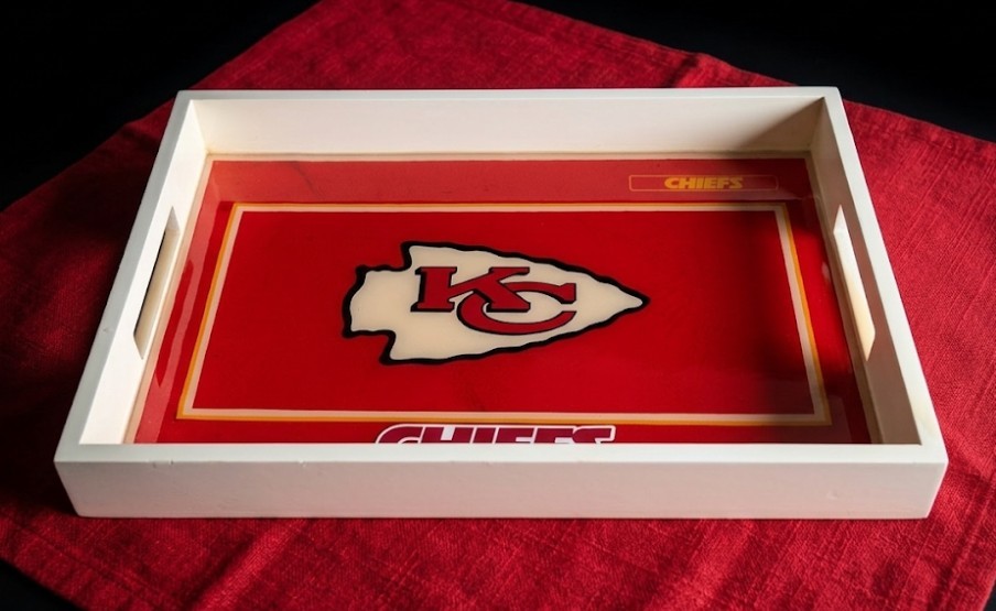 Vintage 2006 Kansas City Chiefs Large Wooden Serving Tray Acrylic Top NFL