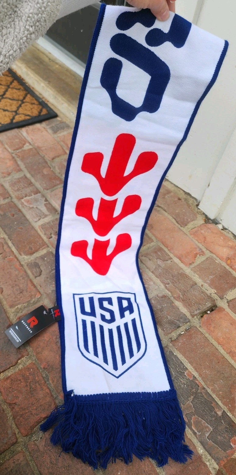 RUFFNECK Only Forward Licensed US Soccer National Team Scarf Red White Blue, NEW