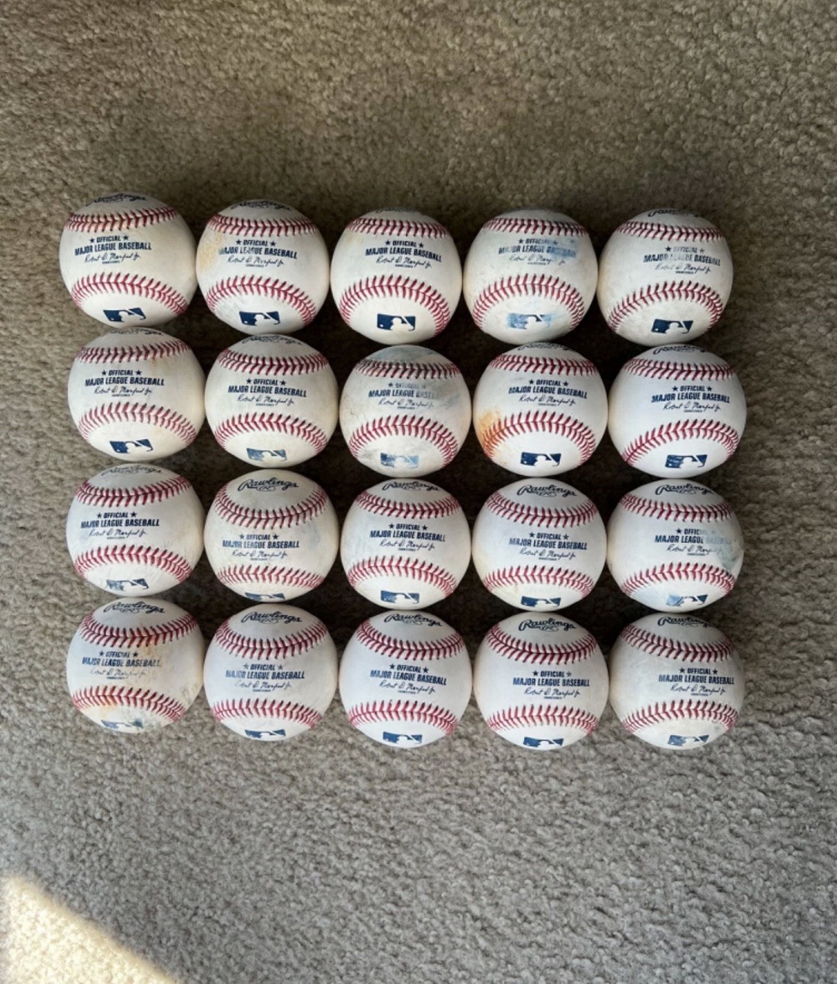 ONE Official Rawlings GAME USED Major League Baseballs MLB REAL LEATHER Random