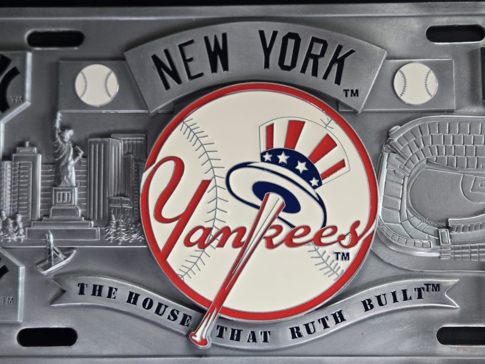 New York Yankees Solid Metal 3D Collector’s License Plate MLB Official Licensed