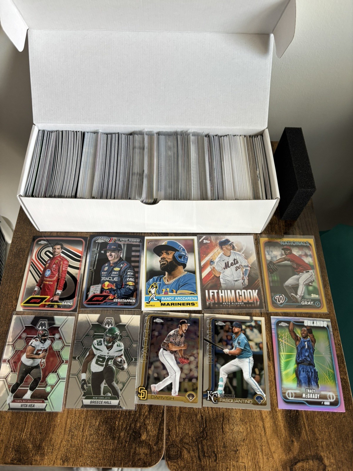 MLB NFL NBA F1 – Mixed Sports Card Lot! 2025 Chrome (See Description) Free Ship