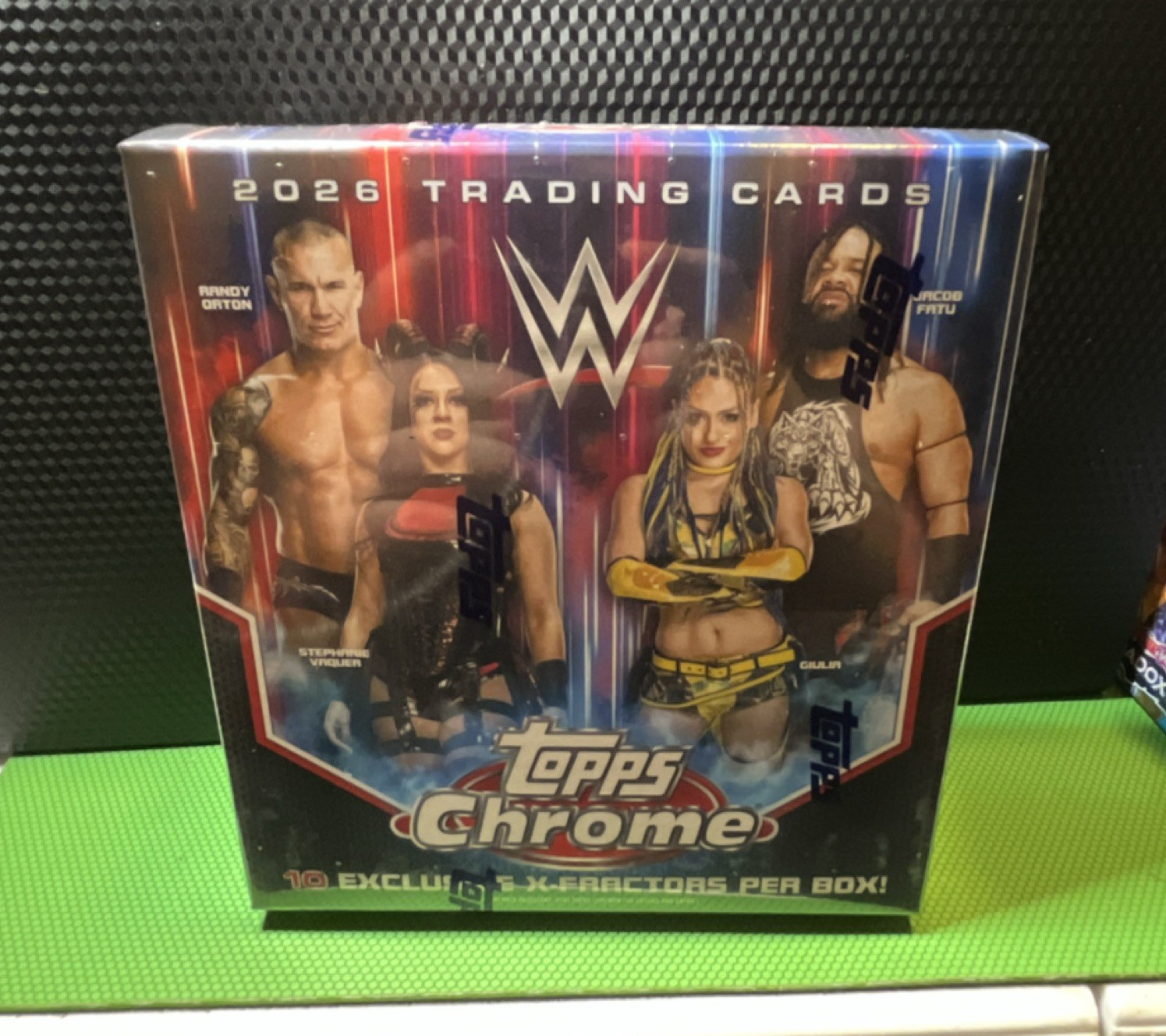 Topps Chrome WWE 2026 sealed mega box