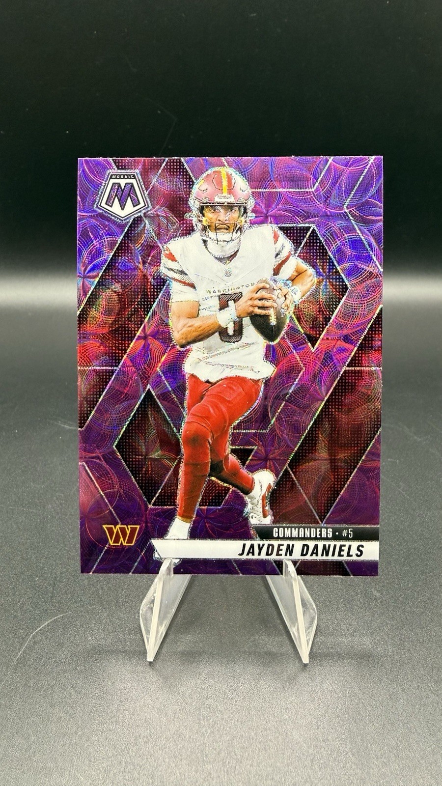 2025 Panini Mosaic – Jayden Daniels #232 Purple Scope Prizm
