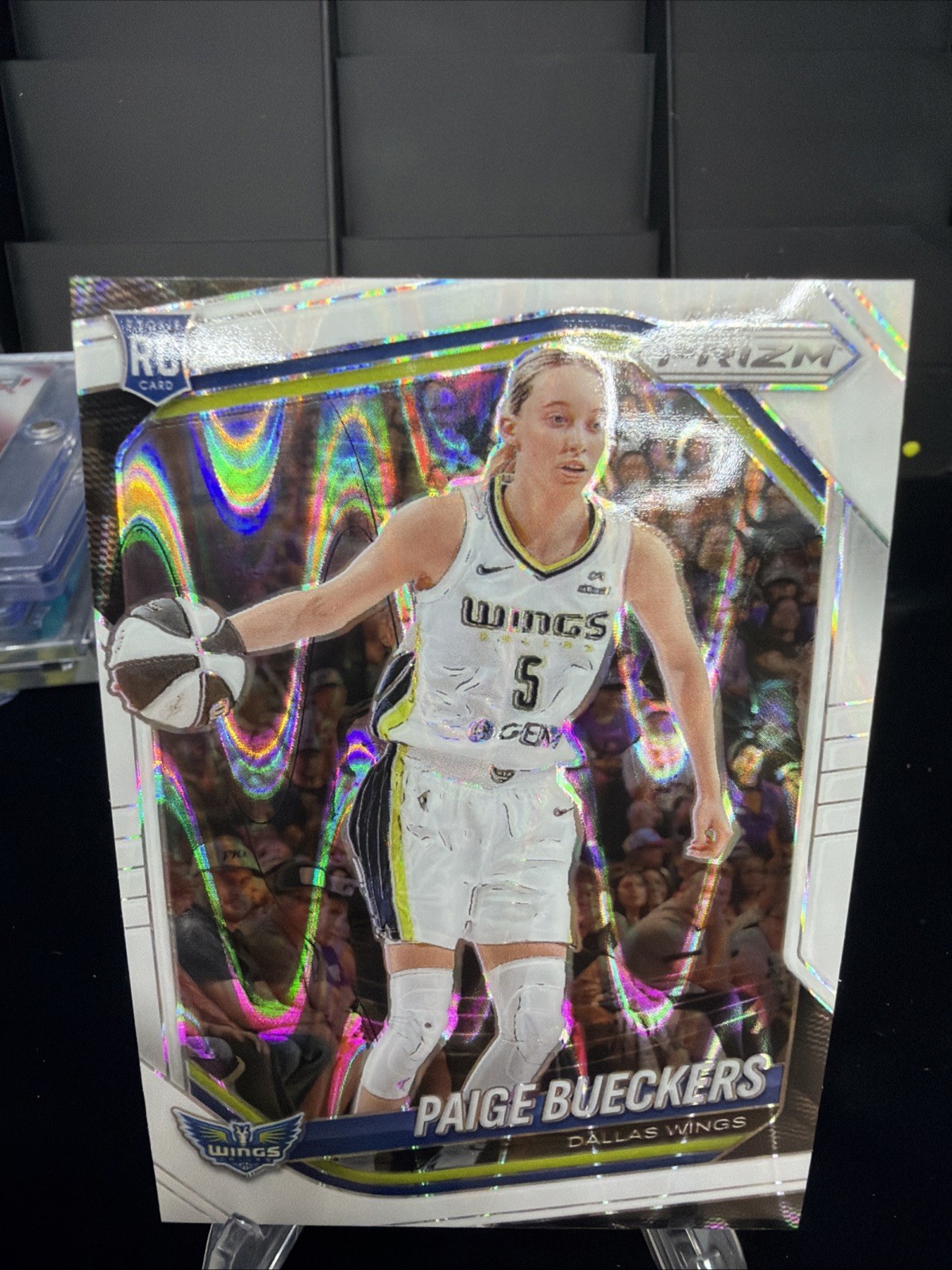 2025 Panini Prizm WNBA – Paige Bueckers #5 White Seismic Prizm (RC)