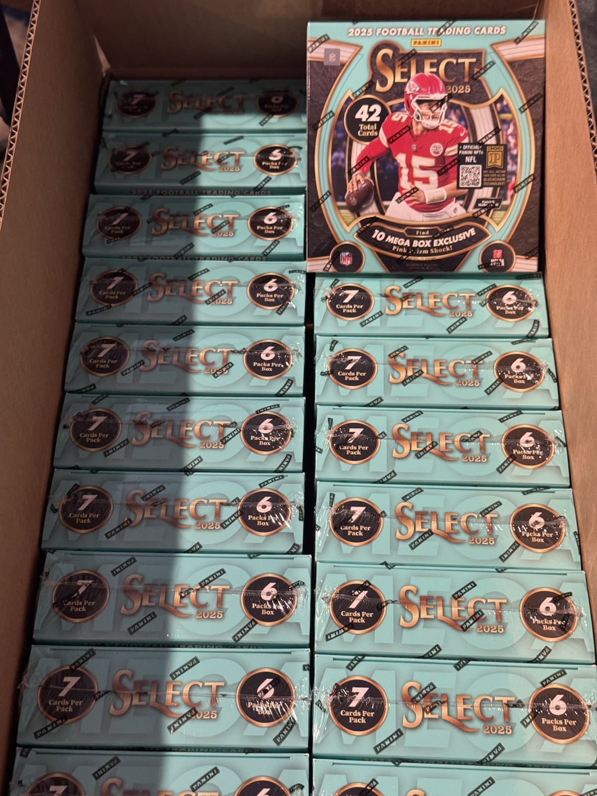 2025 Panini Select Football Mega Box (QTY) w/10 Pink Prizm Shock🔥🔥🏈