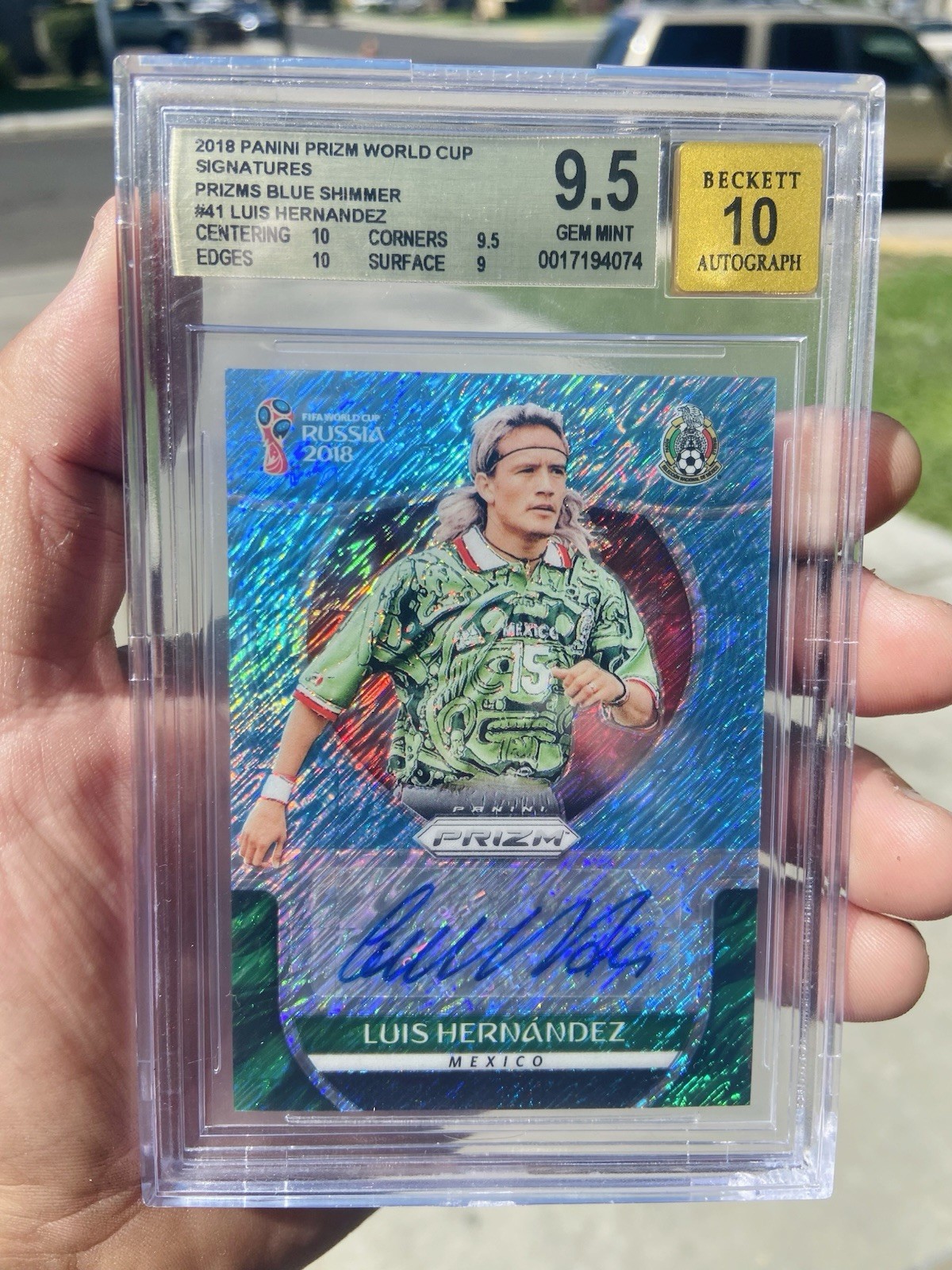 2018 PANINI PRIZM WORLD CUP LUIS HERNANDEZ BLUE SHIMMER FOTL SSP BGS 9.5