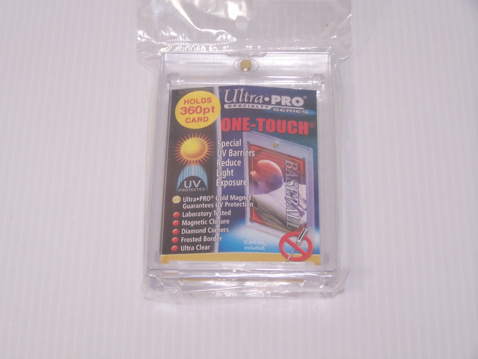 1 Ultra Pro One Touch Magnetic 360pt UV Card Holder Display Case