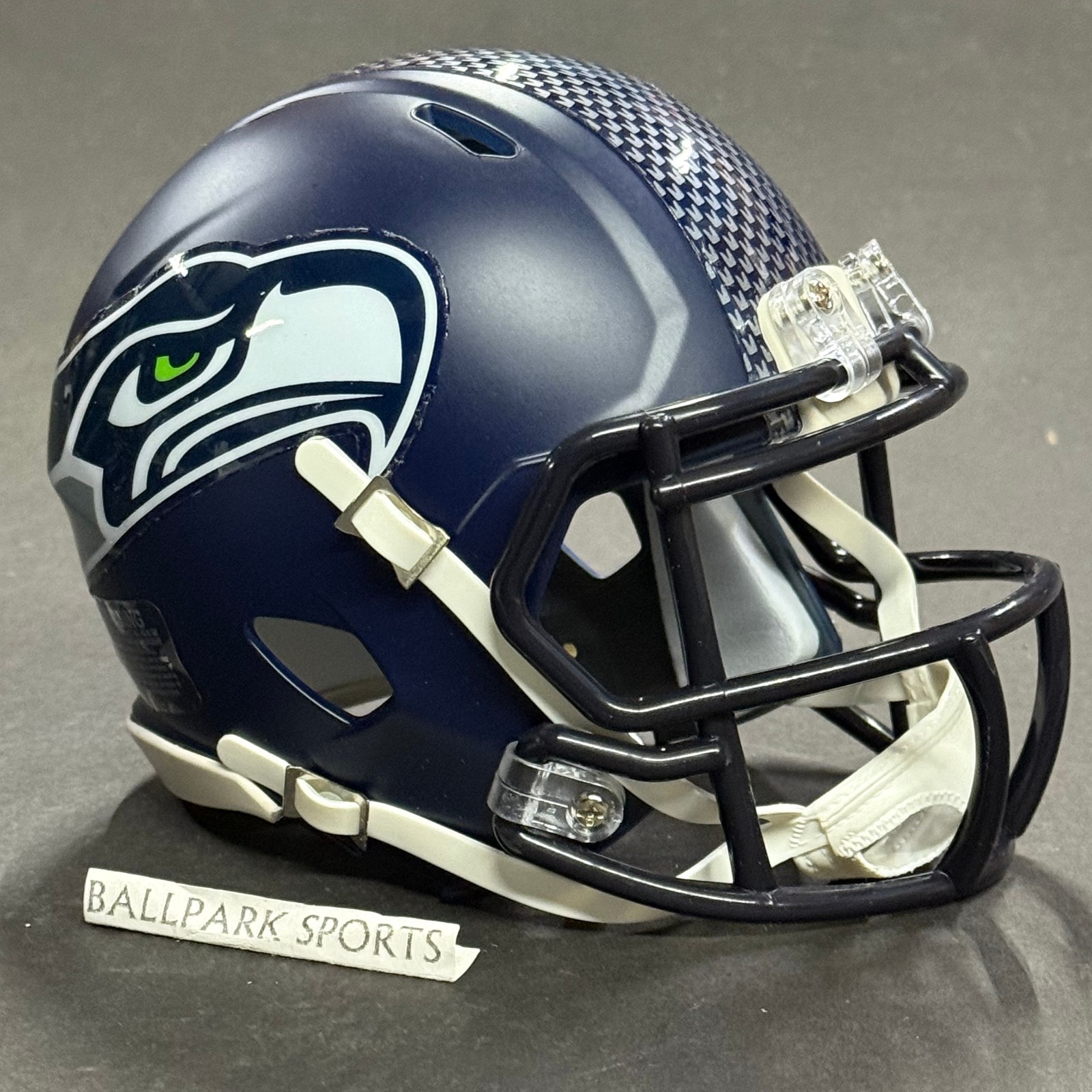 Seattle Seahawks Riddell NFL Speed Mini Football Helmet BRAND NEW