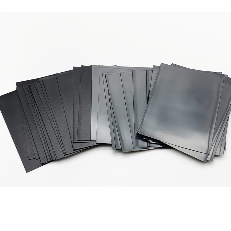 Lenayuyu 100pcs Black color Protector Standard MTG Card Sleeves 66x91mm Glossy