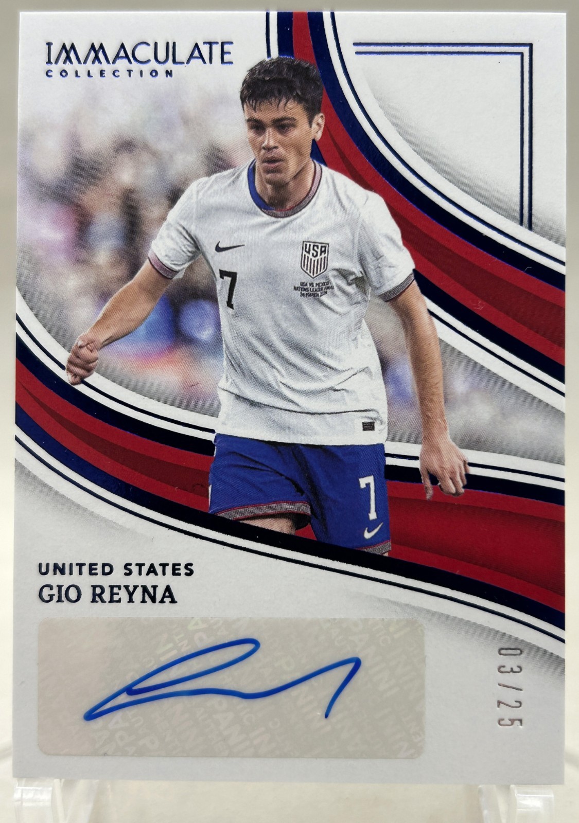 2023-24 Immaculate Gio Reyna Auto /25 USA Splendid Signatures USMNT Sapphire