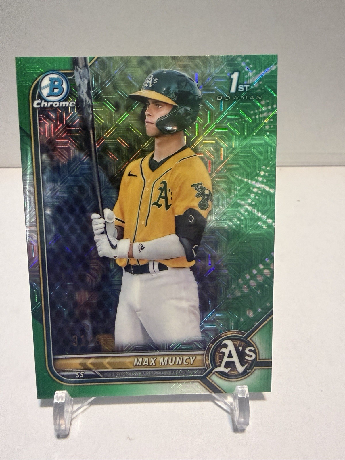 2022 Bowman Chrome Max Muncy Mojo Mega Green Refractor 31/99 Athletics