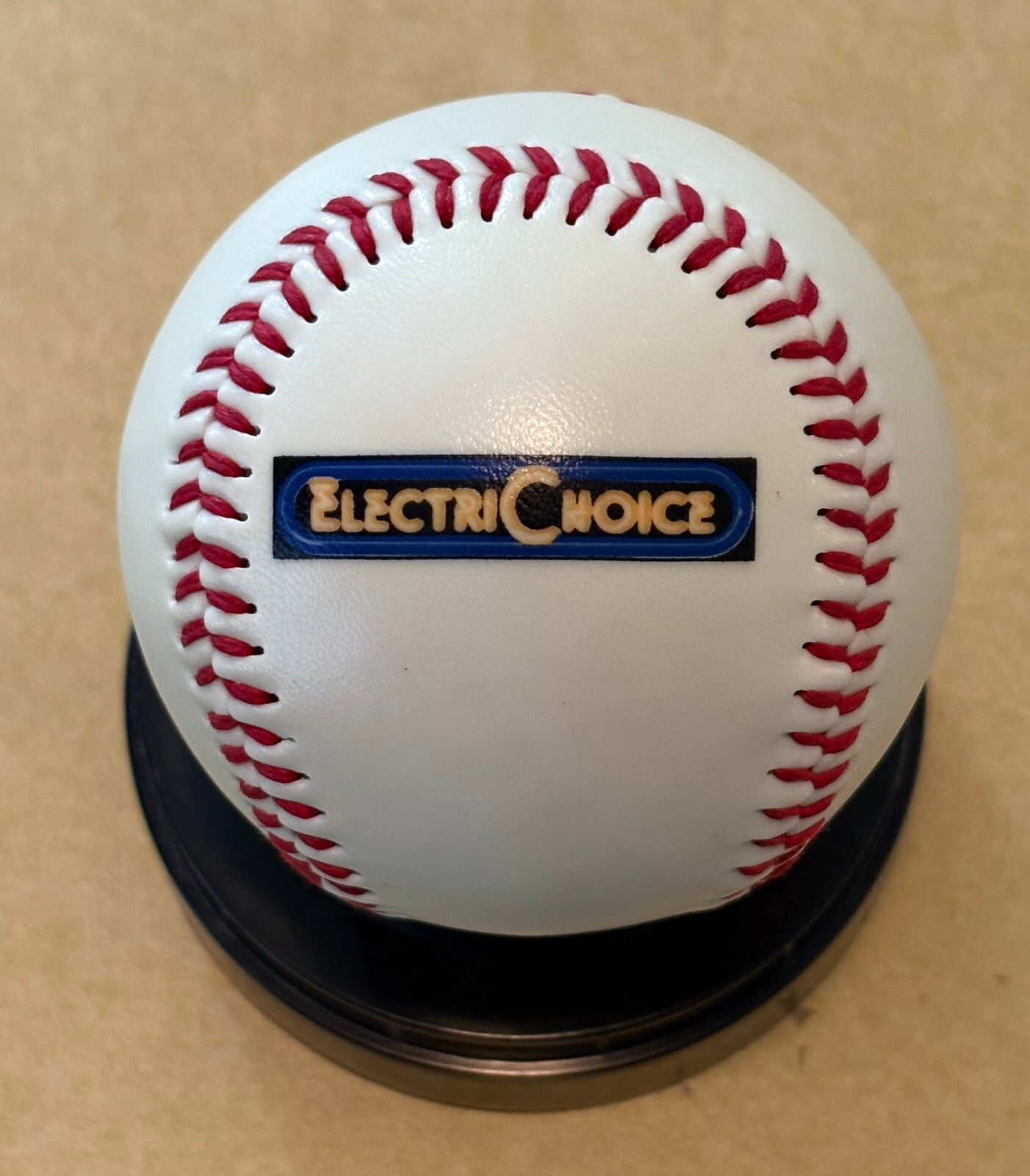 Reading Phillies Glow-In-The-Dark Baseball w/MINT Rolen & Schmidt Cards
