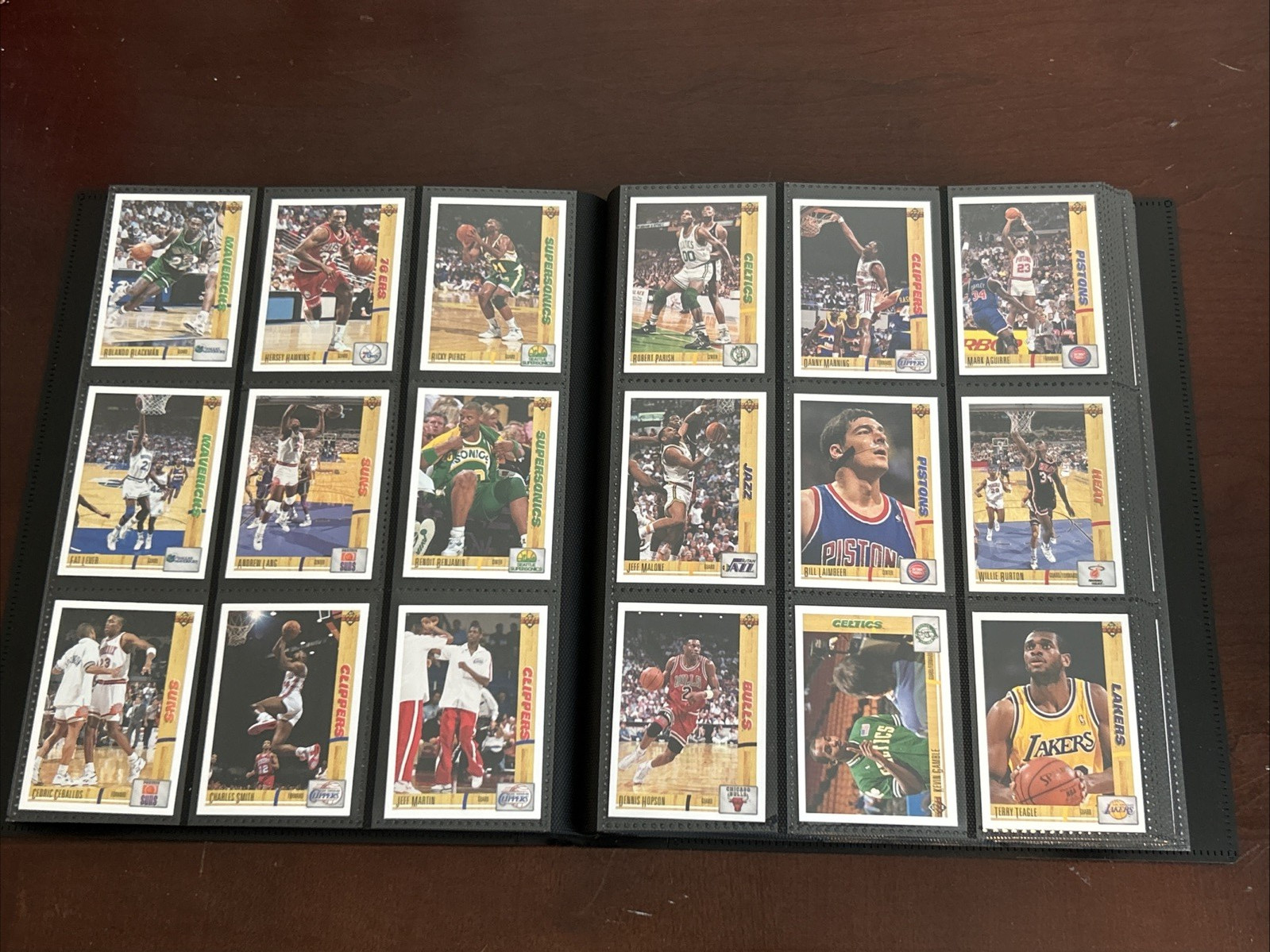 1991-92 Upper Deck Inaugural NBA Basketball Complete Set #1-400 w/ Binder